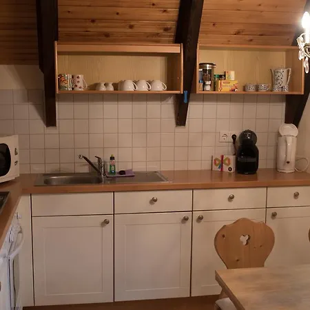 Holiday home Reetdach-ferienhaus In Quilitz